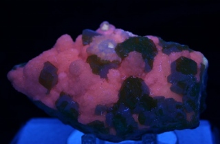 Aragonite, Sulphur - Agrigento. Sicily, Italy